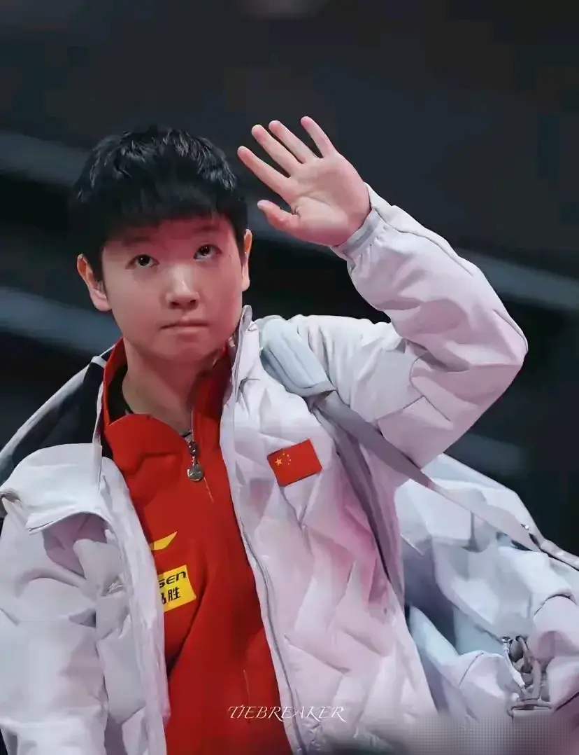 9games-关于那不勒斯国际比赛日更衣室发声今晚成都蓉城遗憾出局，赛前队长鼓劲引欢呼看傻球迷的信息-9games